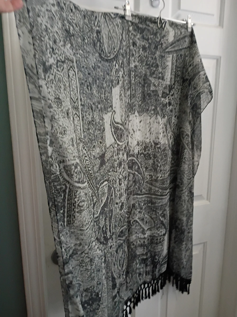Black & White Paisley Fringe Kimono